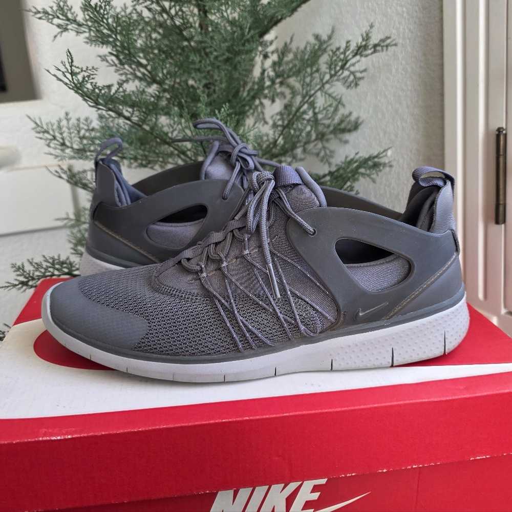 Nike Free Virtuous Running Shoes Gray Women’s 8.5